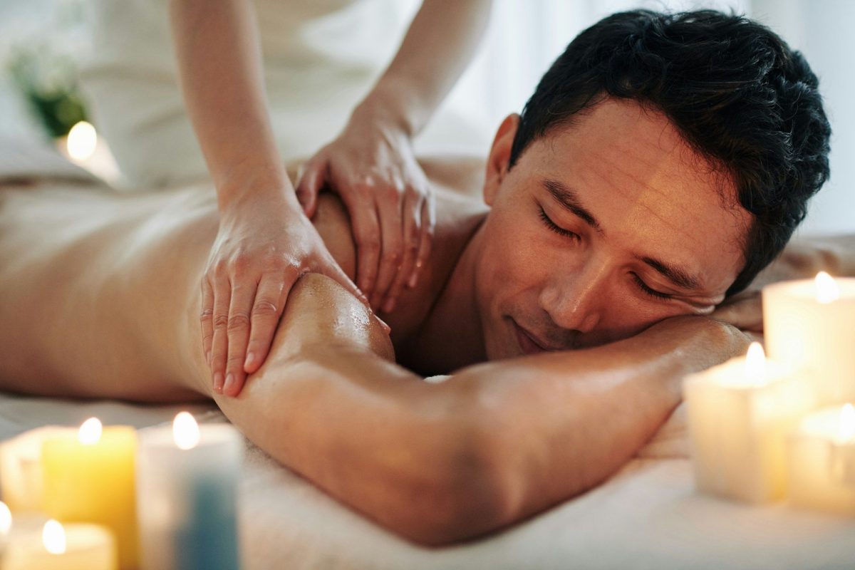 Tarifs massage naturistes à Paris : tout ce qu’il faut savoir